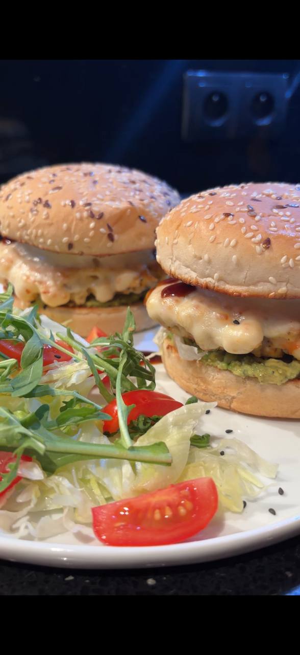 Burgery z krewetek wysokobiałkowe